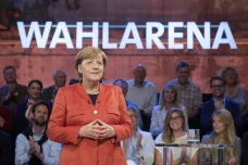 Merkelová odpovídala na otázky Němců a odmítla horní hranici pro příjem běženců