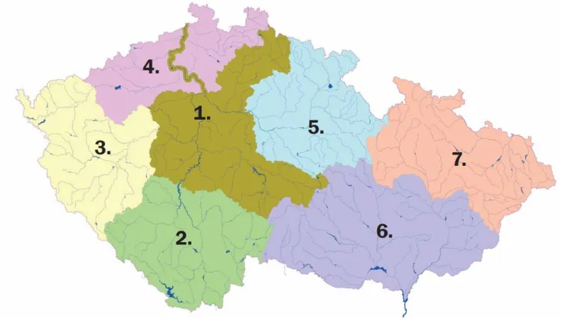 Pobočky ČHMÚ: 1. Praha (Hl. m. Praha, Středočeský kraj)2. České Budějovice (Jihočeský kraj)3. Plzeň (Karlovarský kraj, Plzeňský kraj)4. Ústí nad Labem (Liberecký kraj, Ústecký kraj)5. Hradec Králové (Královéhradecký kraj, Pardubický kraj)6. Brno (Jihomoravský kraj, Kraj Vysočina, Zlínský kraj)7. Ostrava (Moravskoslezský kraj, Olomoucký kraj)