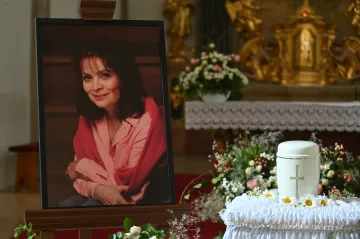 Ve Šlapanicích se rozloučili s Libuší Šafránkovou. Herečka se tam podle místních vždy vracela