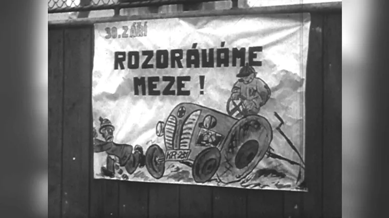 Během kolektivizace docházelo k rozorávání mezí. Cílem bylo sloučit pole do větších celků, ale i ideologicky ukázat konec soukromého vlastnictví půdy