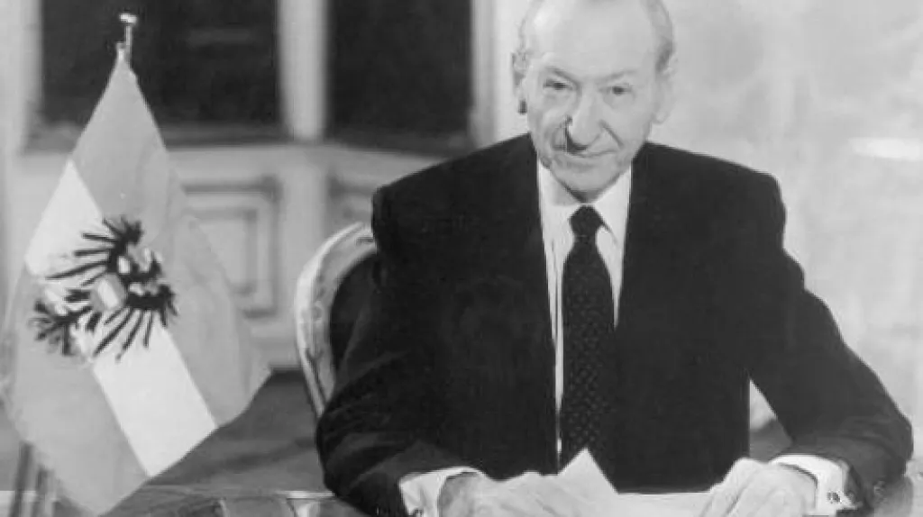 Kurt Waldheim