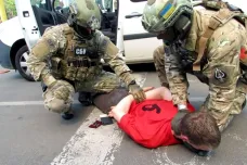Kolem zadržení podezřelého atentátníka na Ukrajině panují pochybnosti. Francouzům chybí důkazy
