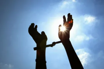 Finanční policie: Osvědčený recept, nebo vábnička na voliče?