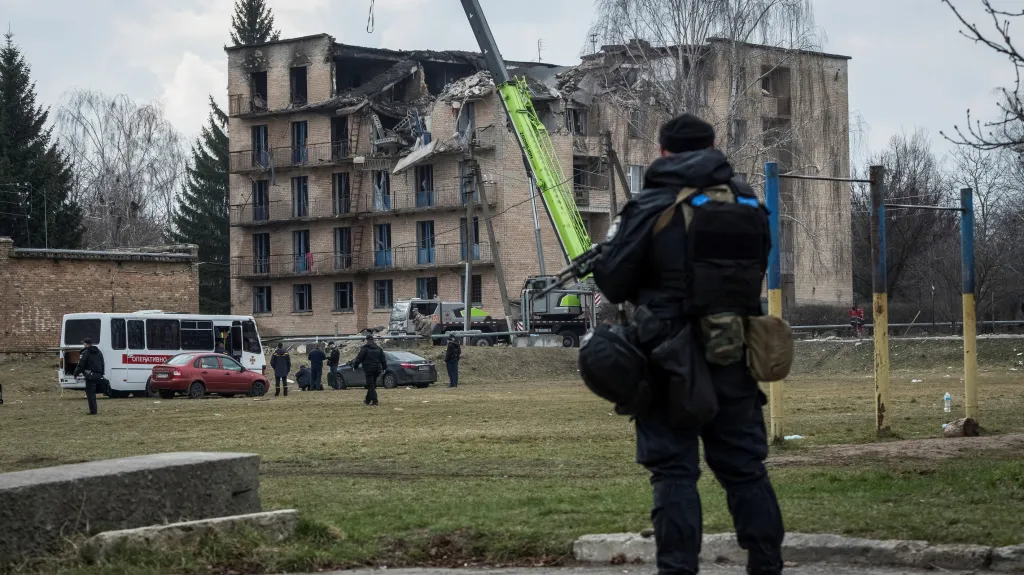 Dům v Kyjevské oblasti poničený dronovým útokem