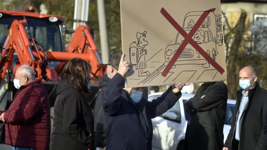 Blokáda silnice v Žabni