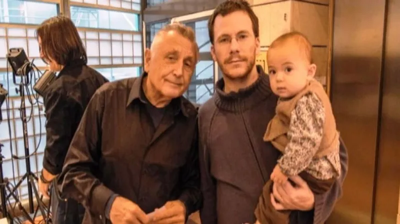 „Jsme malý národ, nemáme se moc čím prezentovat, snad tou kulturou. A to je smysl Českých center,“ míní režisér Jiří Menzel (vlevo, na snímku s J. G. Páleníčkem)