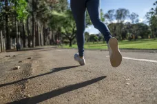 Češi málo cvičí. Pomoci chtějí sportoviště i pojišťovny