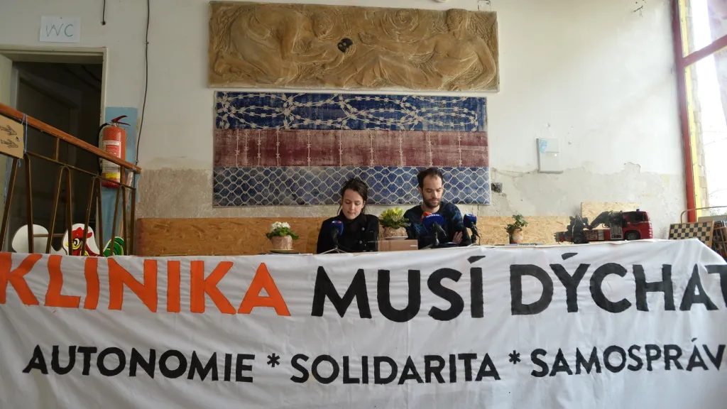 Autonomní centrum Klinika