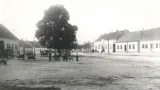 Náves v Mušově z roku 1920
