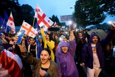 Lidé v Tbilisi opět protestovali proti zákonu o zahraničním vlivu