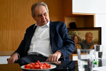 Zeman může dál úřadovat ze své kanceláře. Nepochybil, když byt využíval i pro pracovní účely