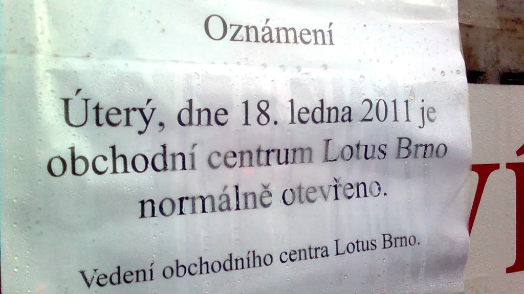 Čtyři dny od požáru bude tržnice opět otevřena