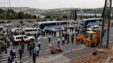 Palestinec zaútočil v Jeruzalémě buldozerem