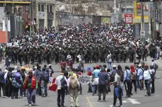 Vláda v Peru vyhlásila na 30 dní výjimečný stav. Reaguje tak na protesty proti prezidentce