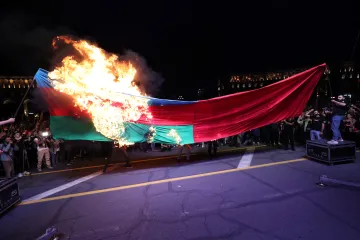 Arménie není ani více než sto let od genocidy v bezpečí. Zemi ohrožuje konflikt s Baku