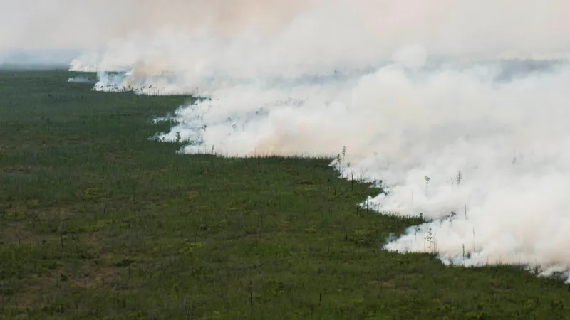 Hašení požáru v rezervaci Okefenokee