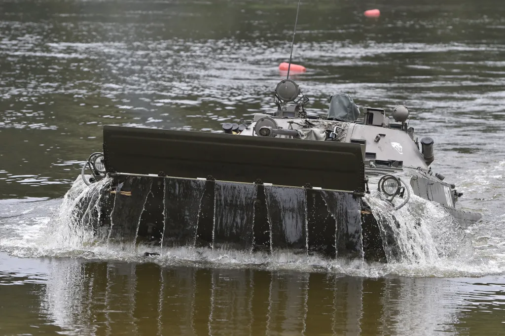 Větší cvičení plavby se pravidelně koná ob rok, je třítýdenní. Letos začalo 16. srpna, první týden byl zaměřený na přípravu techniky a lidí