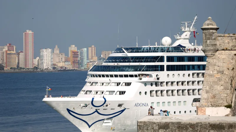 Události: Na Kubu připlula americká výletní loď