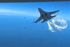 Pentagon zveřejnil video incidentu s ruskou stíhačkou nad Černým mořem