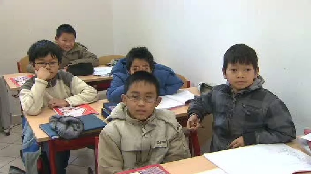 Děti ve vietnamské škole