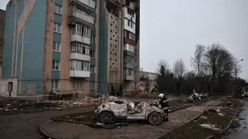 Následky ruského útoku na Ternopil (snímek z 21. listopadu 2025)