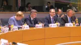 Události ČT: Mimořádný summit EU potvrdil dohodu o brexitu