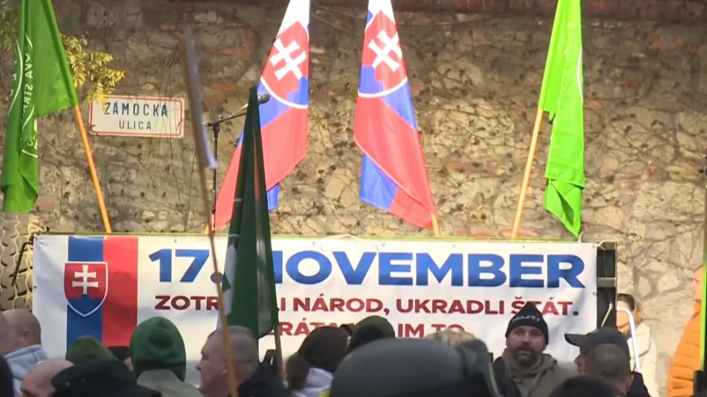 Jedna z protestních akcí v Bratislavě - 17. 11. 2021