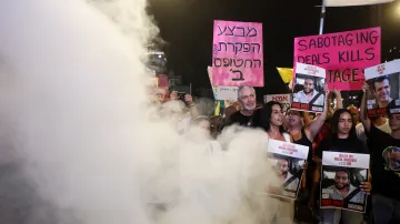 Demonstrace za propuštění rukojmí v Tel Avivu