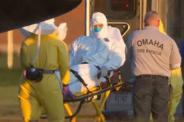 USA hlásí vyléčenou ebolu a podezření na nový případ z Bruselu