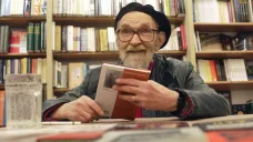 Egon Bondy na fotografii v roce 2003