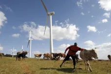 Zřejmě největší větrná farma v Africe má 365 stožárů. Vyrobí elektřinu pro Keňu