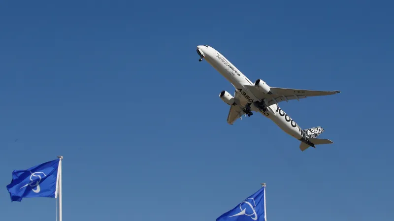 Airbus A350-1000 XWB