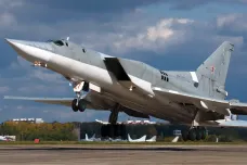 Rusko pošle na Krym bombardéry. Reaguje na americké budování protiraketového štítu