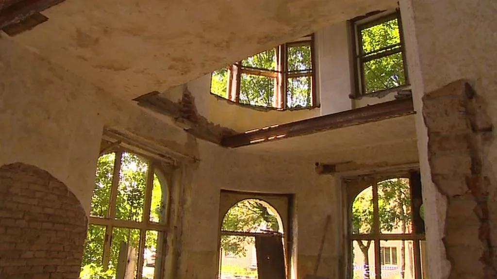 Zřícený dům v Ústí nad Labem