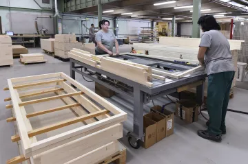 Loni zaniklo v Česku dosud nejvíce firem, více než šestnáct tisíc