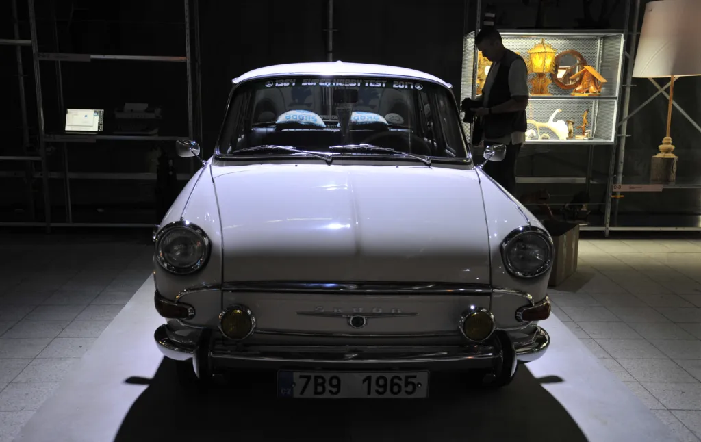 Škoda 100 MB v expozici Avant Garde