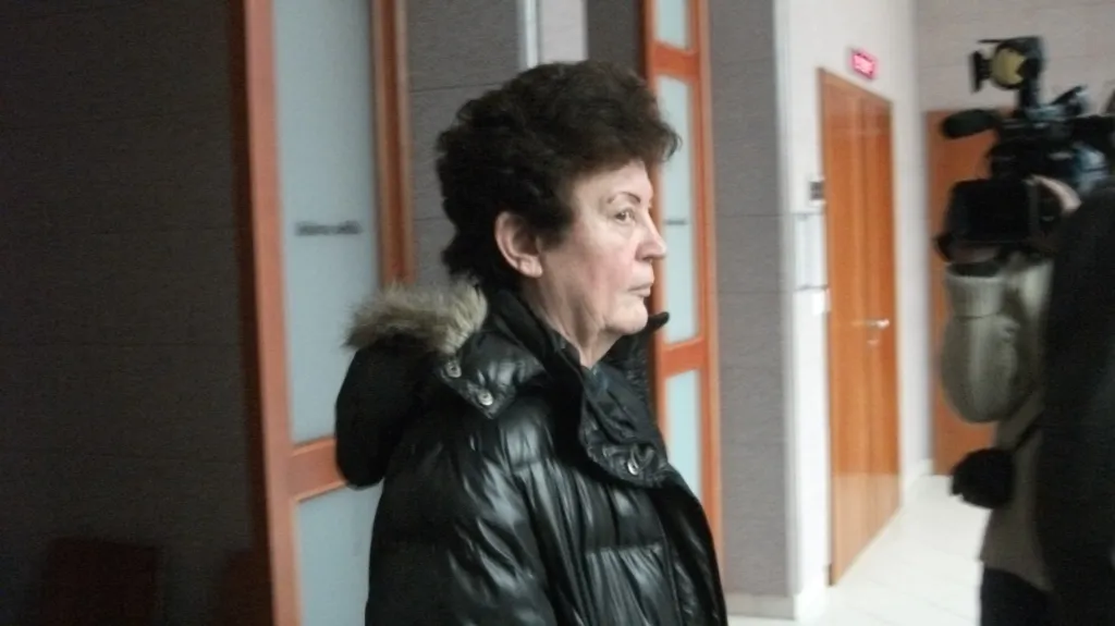 Sociální pracovnice Lea Petříčková u soudu