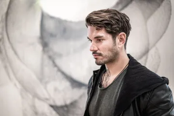 Azajtókzáródnak! Výtvarníka Lukáše Musila zajímá, co je za čárou