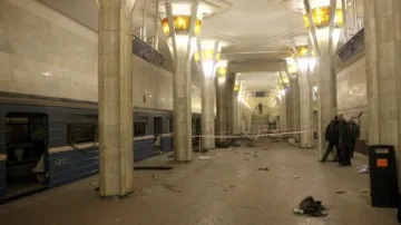 Metrem v Minsku otřásl výbuch