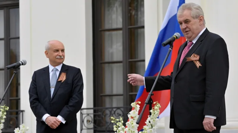 Zeman na ruském velvyslanectví