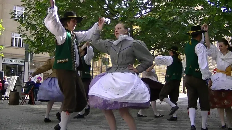 Vítání jara aneb Staročeské máje