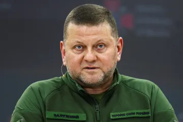 Zalužnyj končí v armádě, bude ukrajinským velvyslancem v Británii