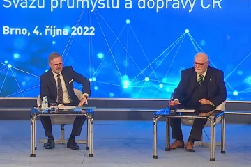 Hanák žádá vládní pomoc pro velké firmy. Fiala na sněmu průmyslníků hovořil o energetické krizi