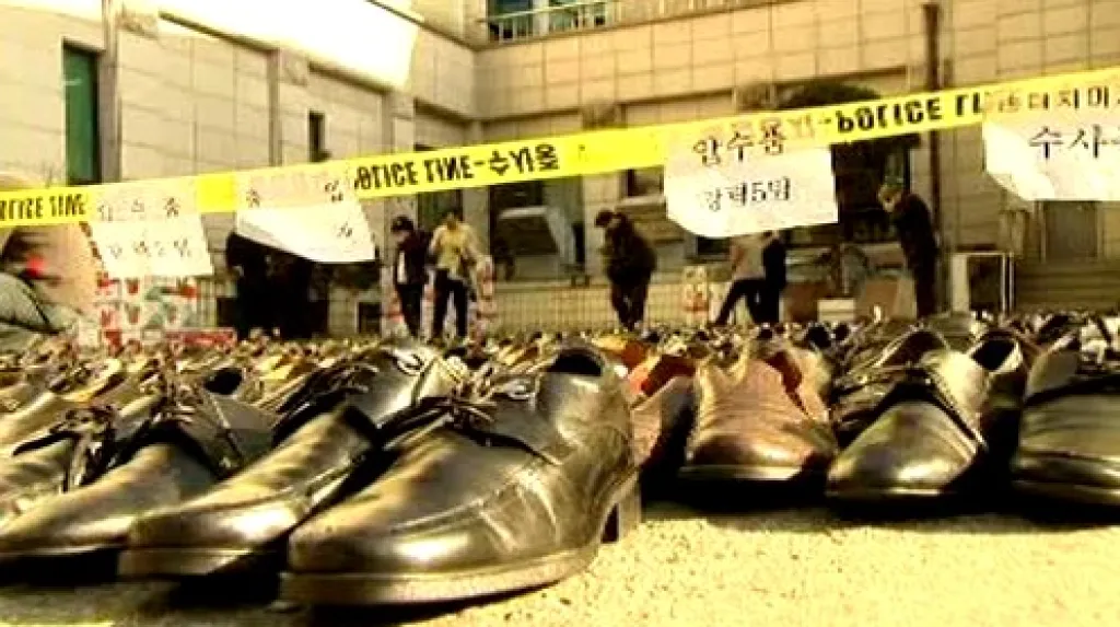 Policie vrací zabavené boty