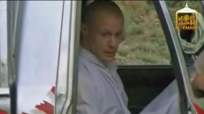 Taliban zveřejnil nahrávku s předáním Bergdahla