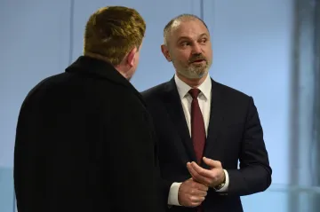 Ivan Langer vypovídal u soudu o kauze Vidkun. Cítí se spíš jako poškozený než jako svědek