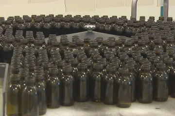 V době výpadků léků má pomoci nový sirup proti horečkám