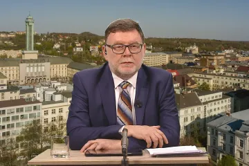 Vláda zvažuje zavedení daně z neočekávaných zisků ve třech sektorech