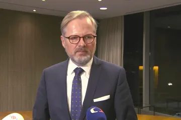 Česká vojenská pomoc Kyjevu vyšla na deset miliard. Pomáhá modernizovat i naši armádu, říká Fiala
