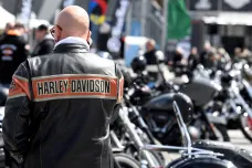 Zdaním Harley-Davidson jako nikdy předtím, pohrozil Trump firmě kvůli přesunu